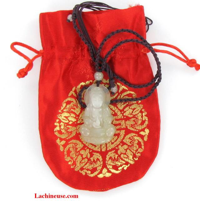 collier_guanyin_jade-640 Des bijoux originaux et plein de sens