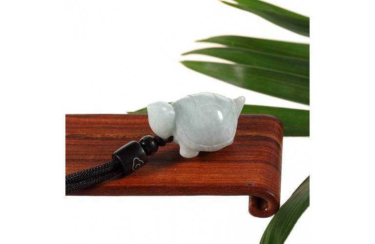 COL. PENDENTIF TORTUE en JADE COL. PENDENTIF TORTUE en JADE