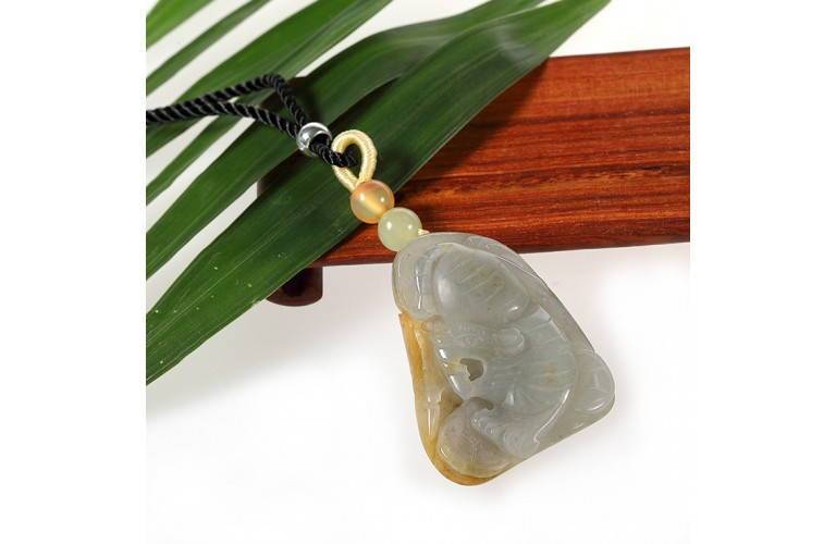 COLLIER PEND. TIGRE en JADE COLLIER PEND. TIGRE en JADE
