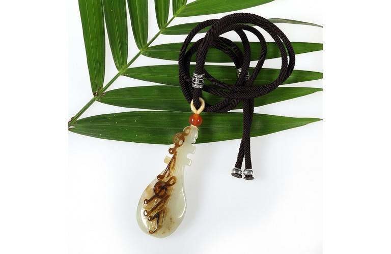 COLLIER NOTES DE MUSIQUE en JADE COLLIER NOTES DE MUSIQUE en JADE