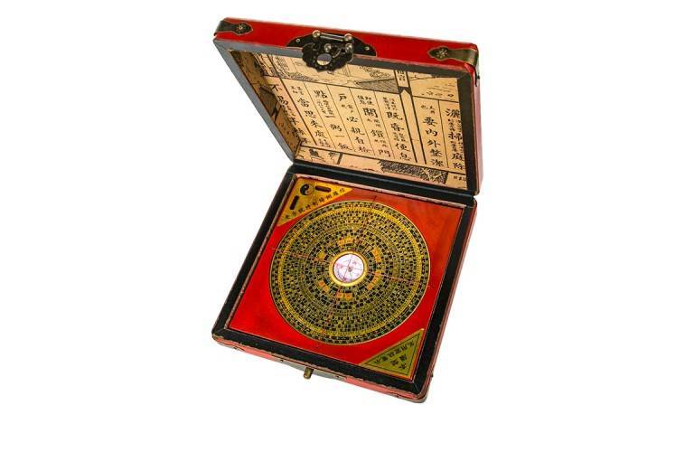COFFRET BOUSSOLE FENG SHUI COFFRET BOUSSOLE FENG SHUI