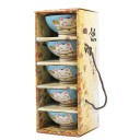 Cinq bols bleus Maneki Neko dans leur coffret.
