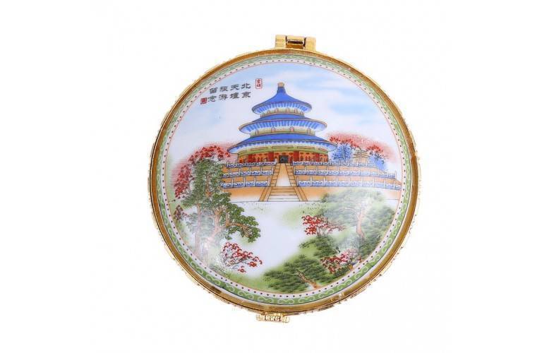 BOITE DECORATIVE en PORCELAINE BOITE DECORATIVE en PORCELAINE