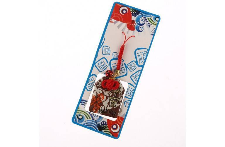 Omamori Japonais Traditionnel : Porte-Bonheur de Chance et de Protection