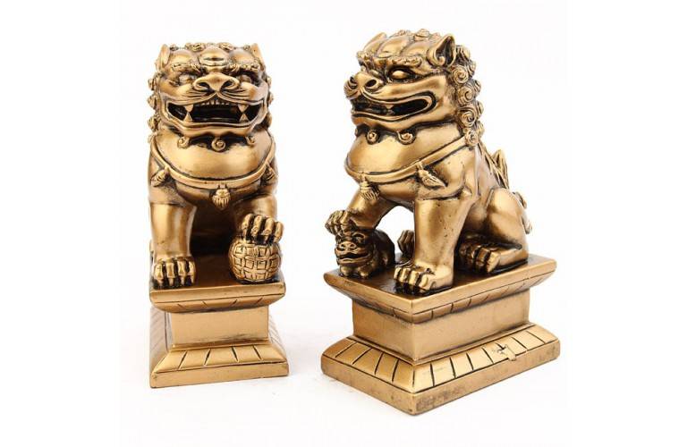CHIENS FU (OU LIONS CHINOIS) CHIENS FU (OU LIONS CHINOIS)