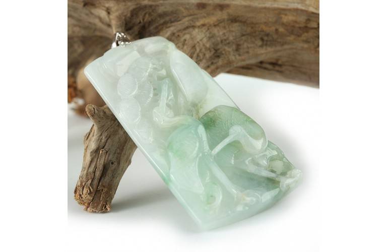 PENDENTIF GRUES de LONGéVITé en JADE PENDENTIF GRUES de LONGéVITé en JADE